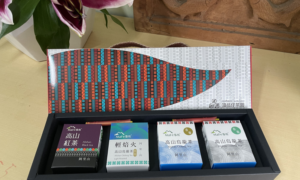 半斤禮盒-阿里山高山紅茶-2025春茶